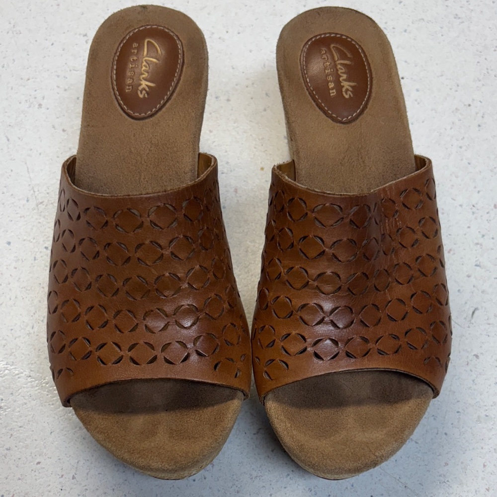 Clarks Women's Tan Perforated Mules